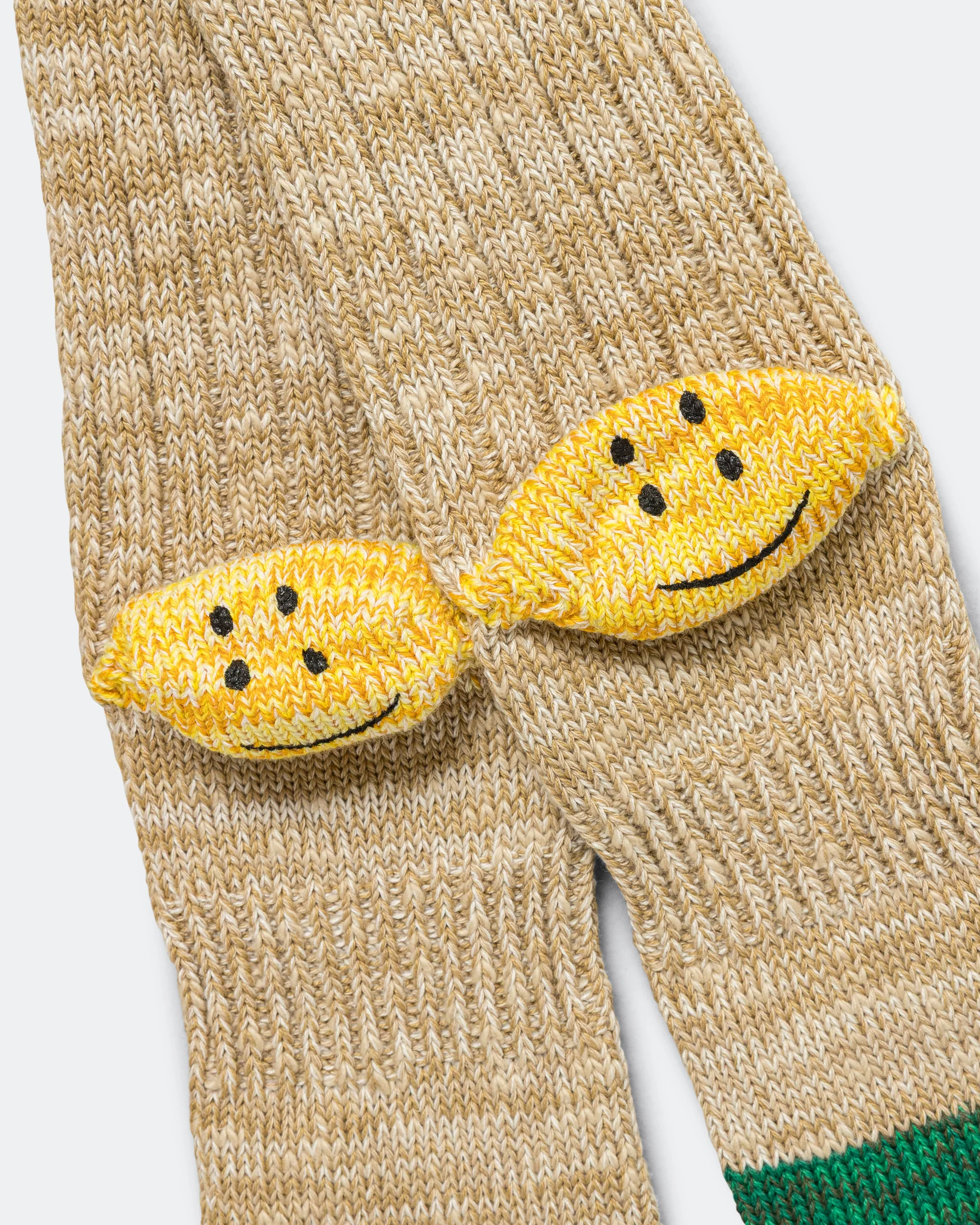 60Yarns Grandrelle IVY RAINBOWY HAPPY Heel-Hold Socks - Beige - Image 3