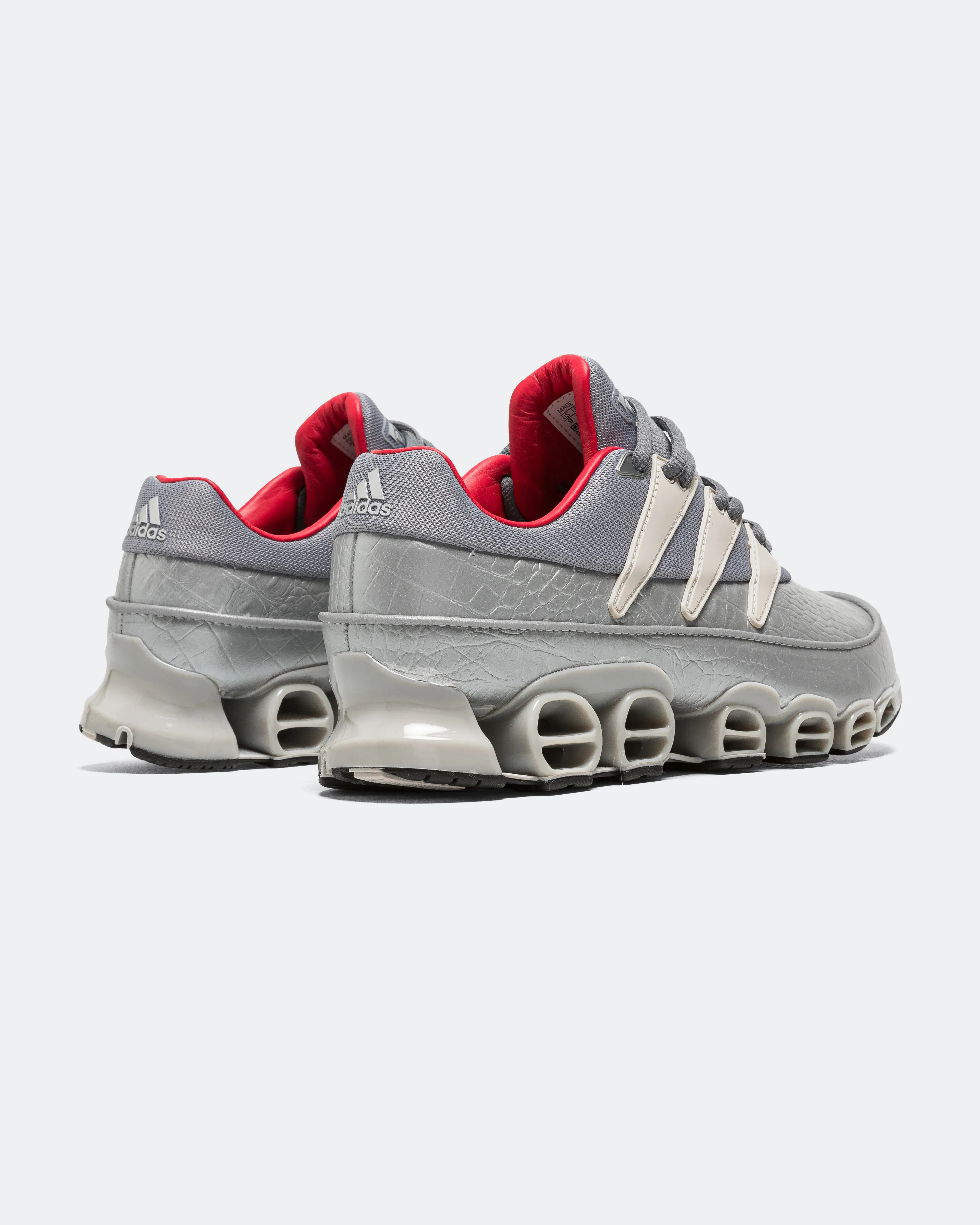 Predator 94 Megaride - Iron Metallic/Grey One-Core Black - Image 3