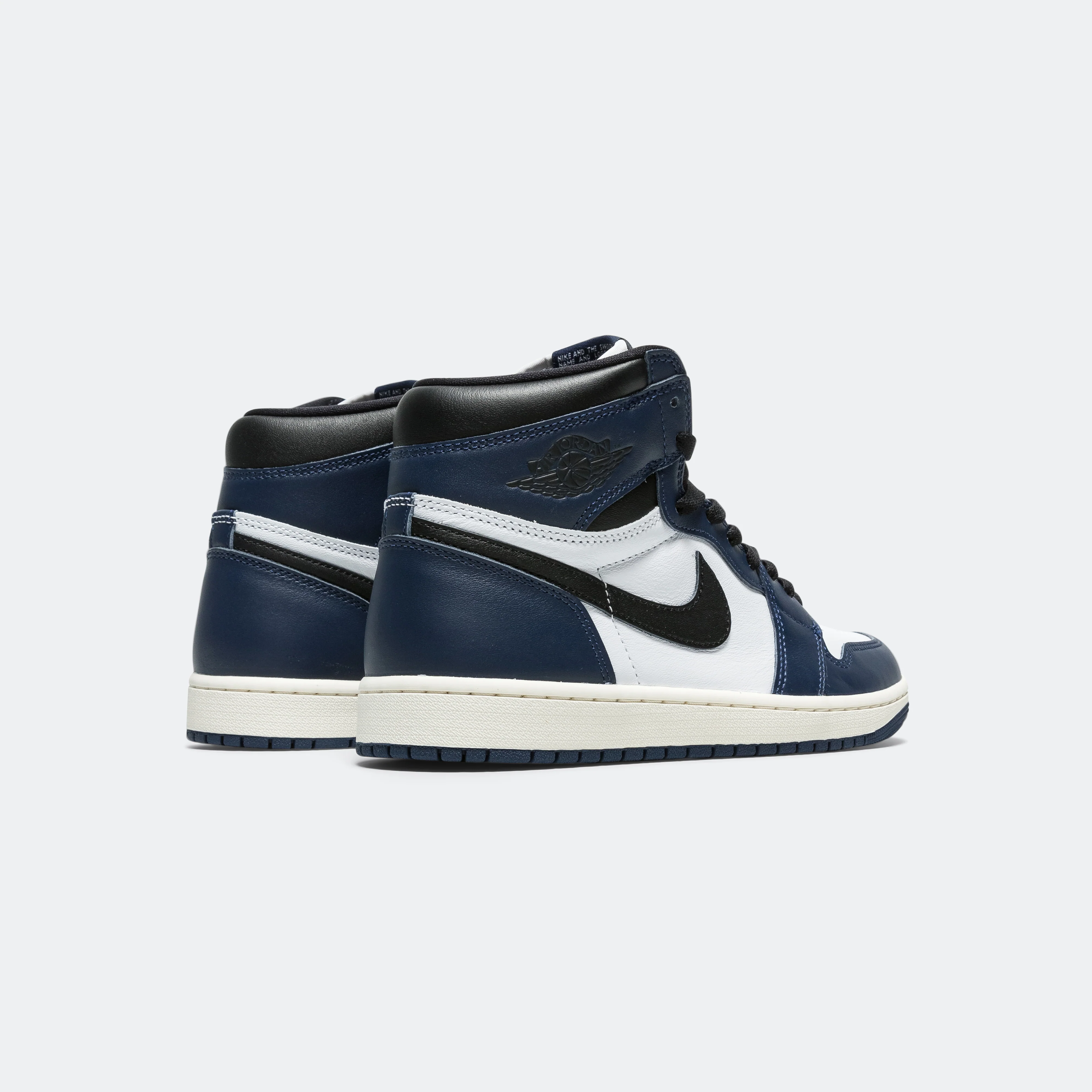 Air Jordan 1 Retro High OG (GS) - Midnight Navy/Black-White-Sail - Image 3