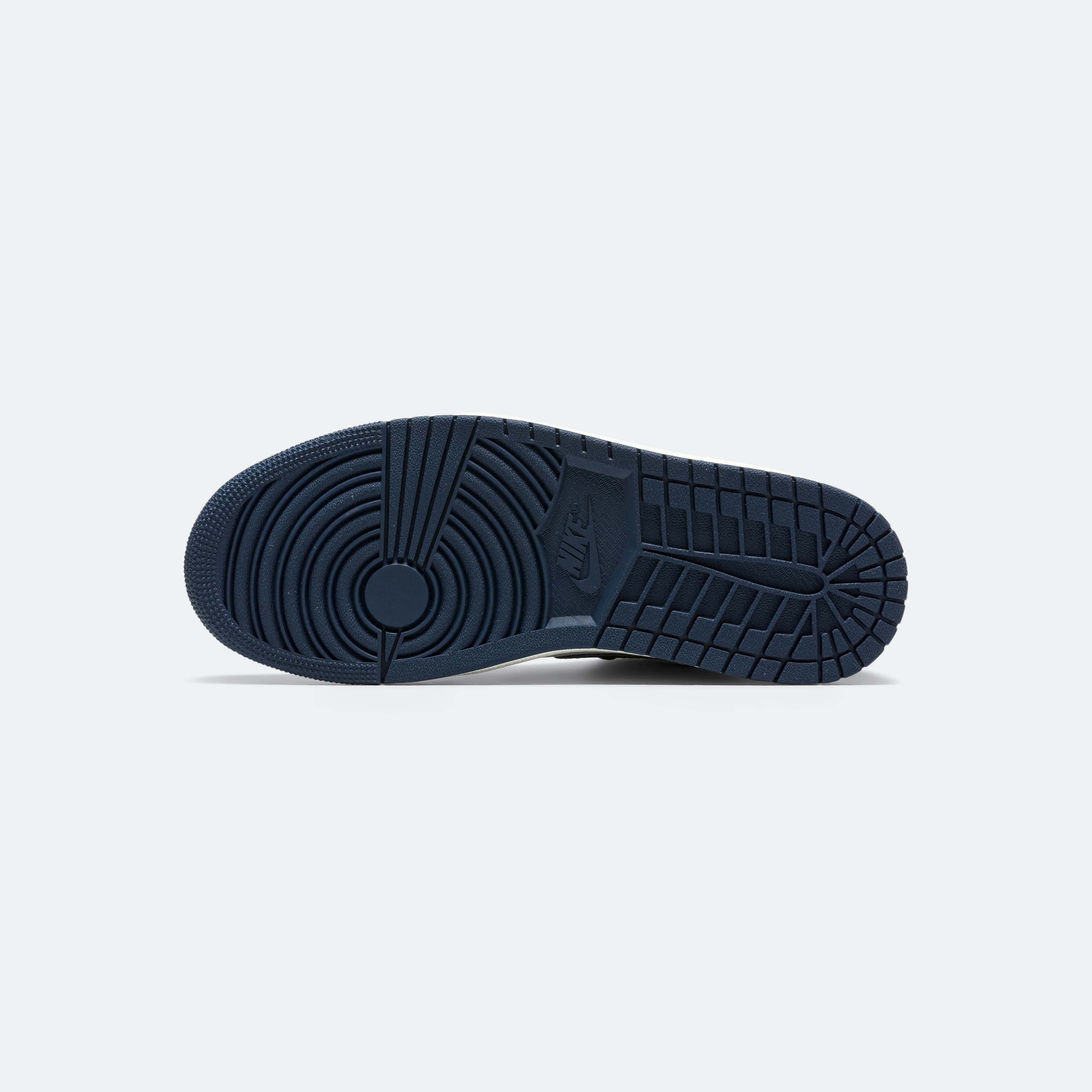 Air Jordan 1 Retro High OG (GS) - Midnight Navy/Black-White-Sail - Image 5
