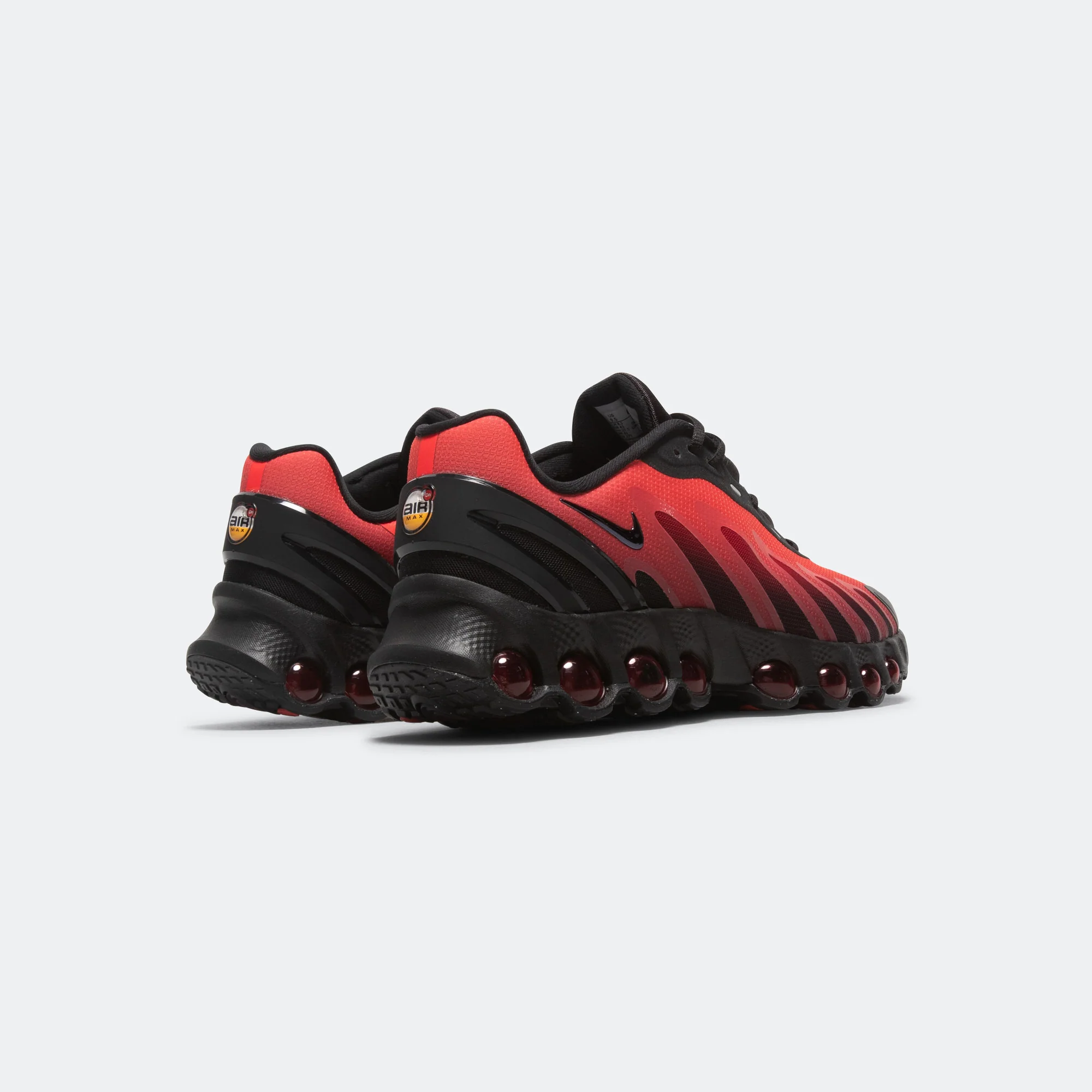 Air Max DN8 - Black/Gym Red-Bright Crimson - Image 3