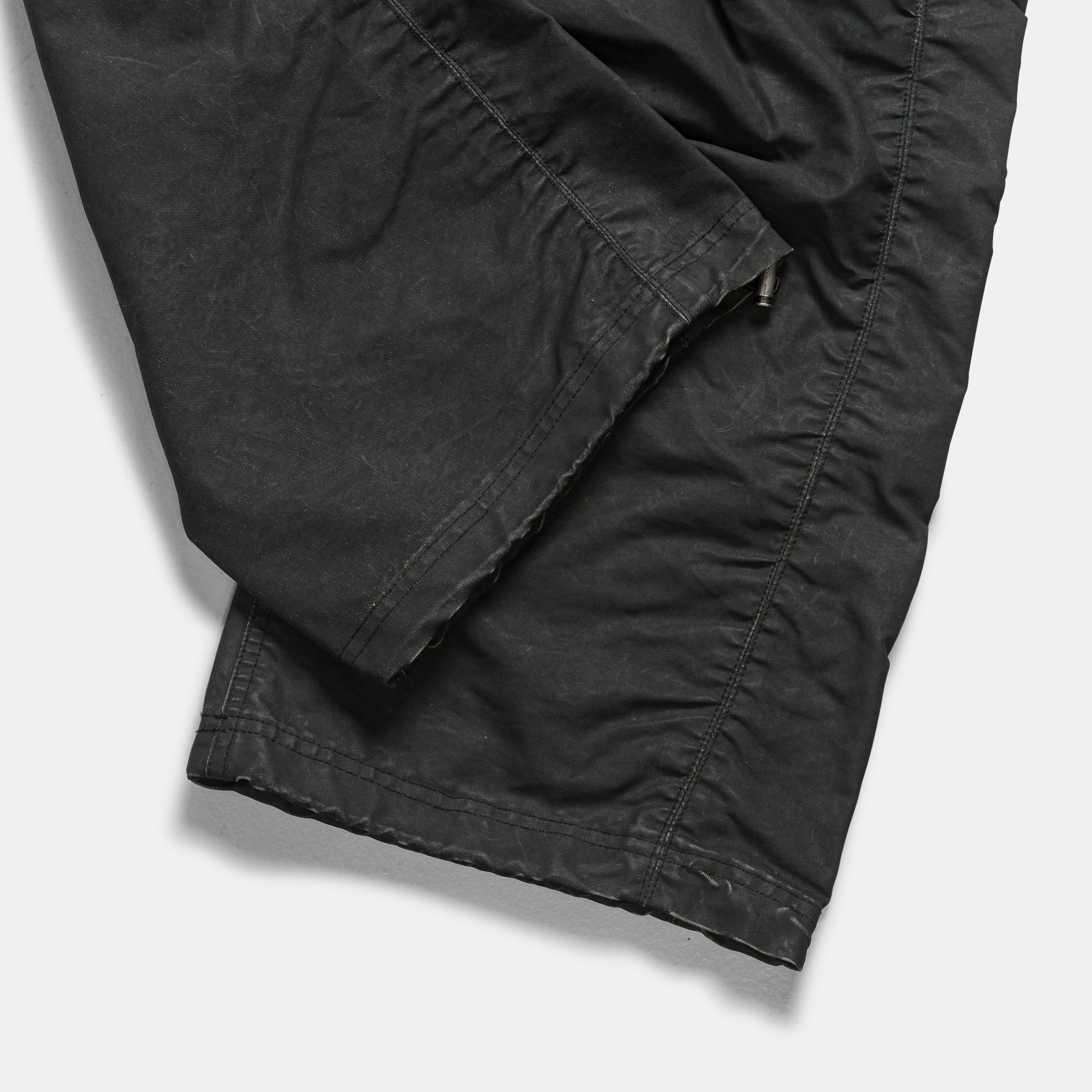 Arc Shirring Pants - Black - Image 7
