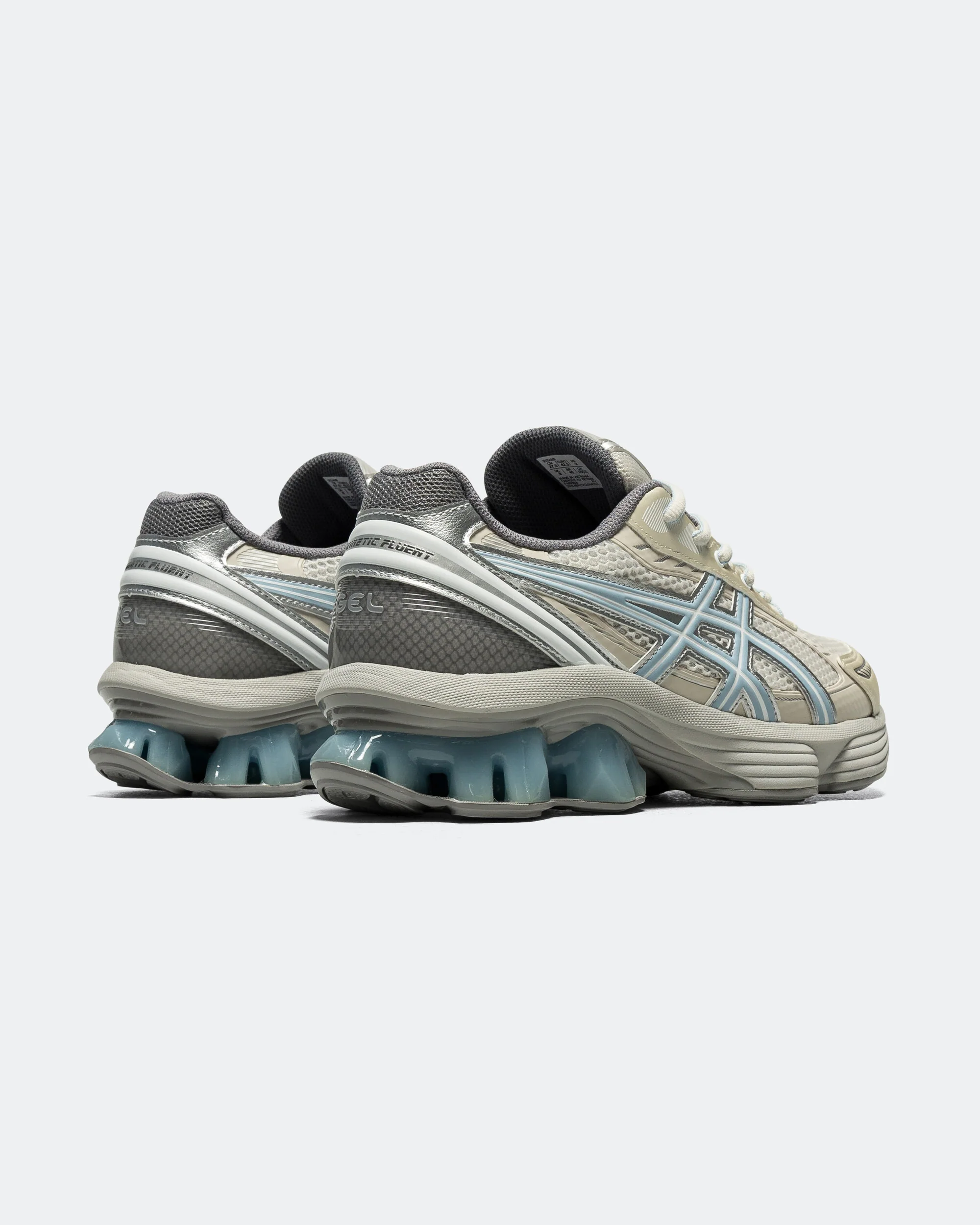 Gel-Kinetic Fluent x EMMI - Cream/Soft Sky - Image 3
