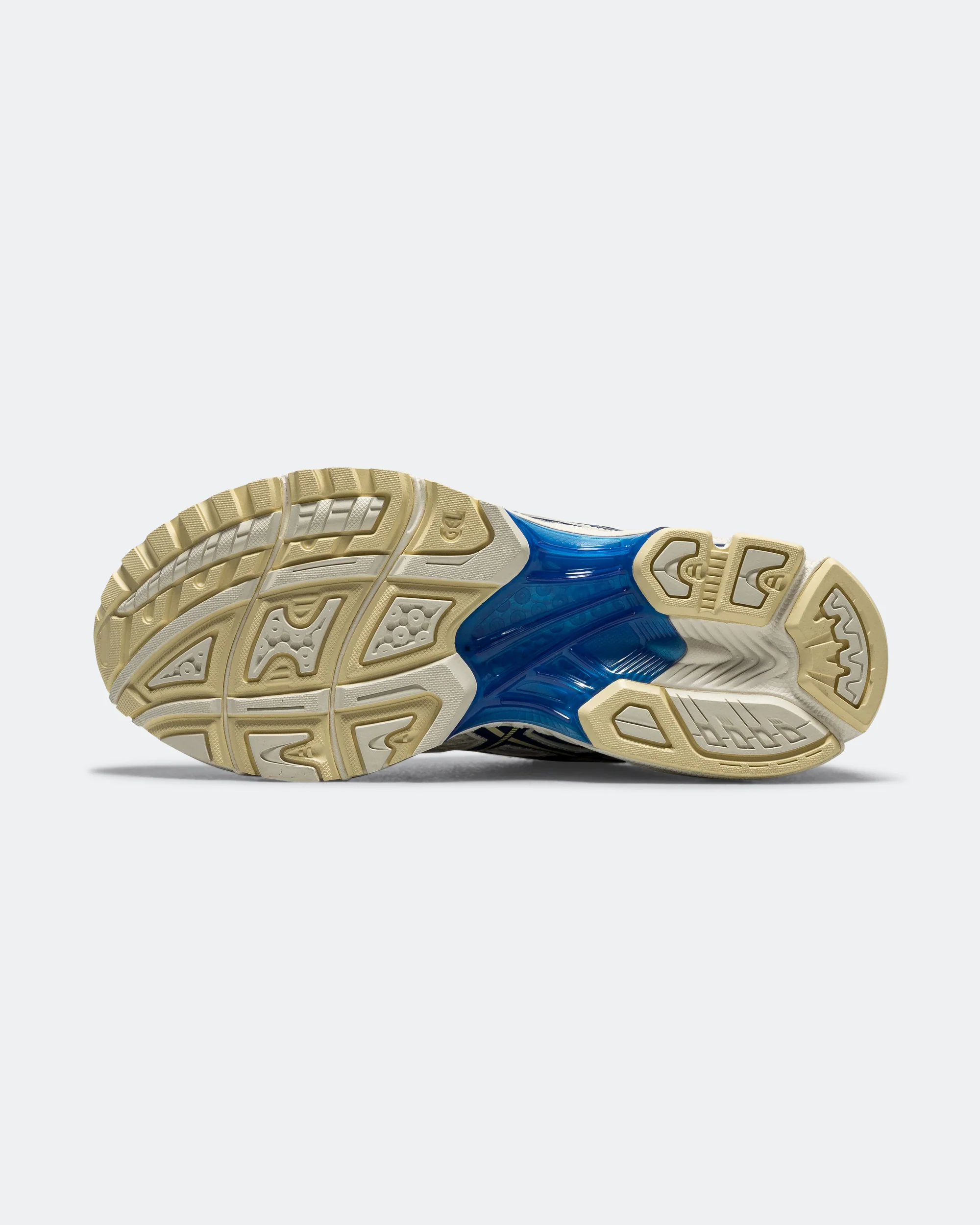 Gel-Nimbus 10.1 x END. - Snow White/Sodalite Blue - Image 5