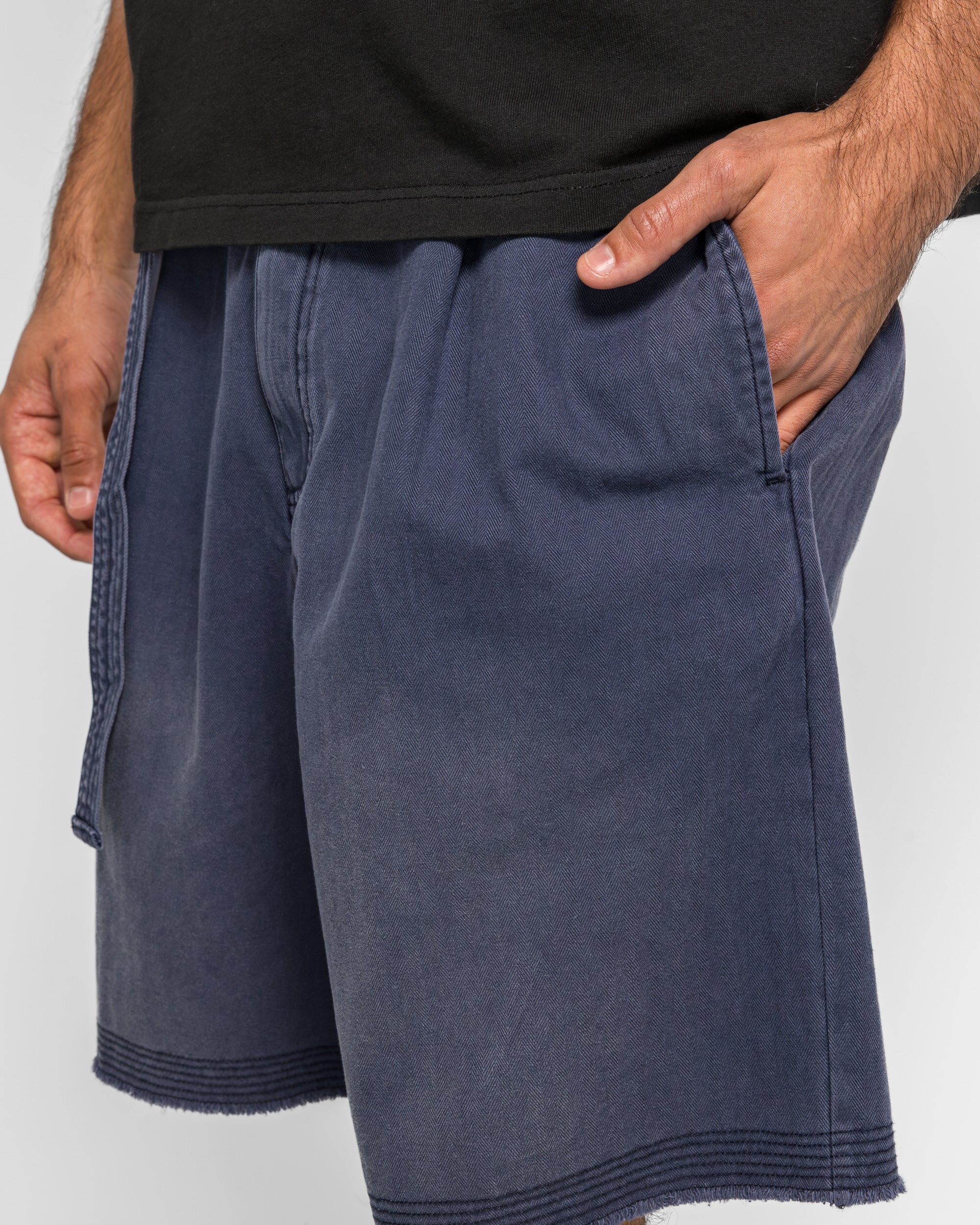 Pleated Work Short - Navy - Image 5