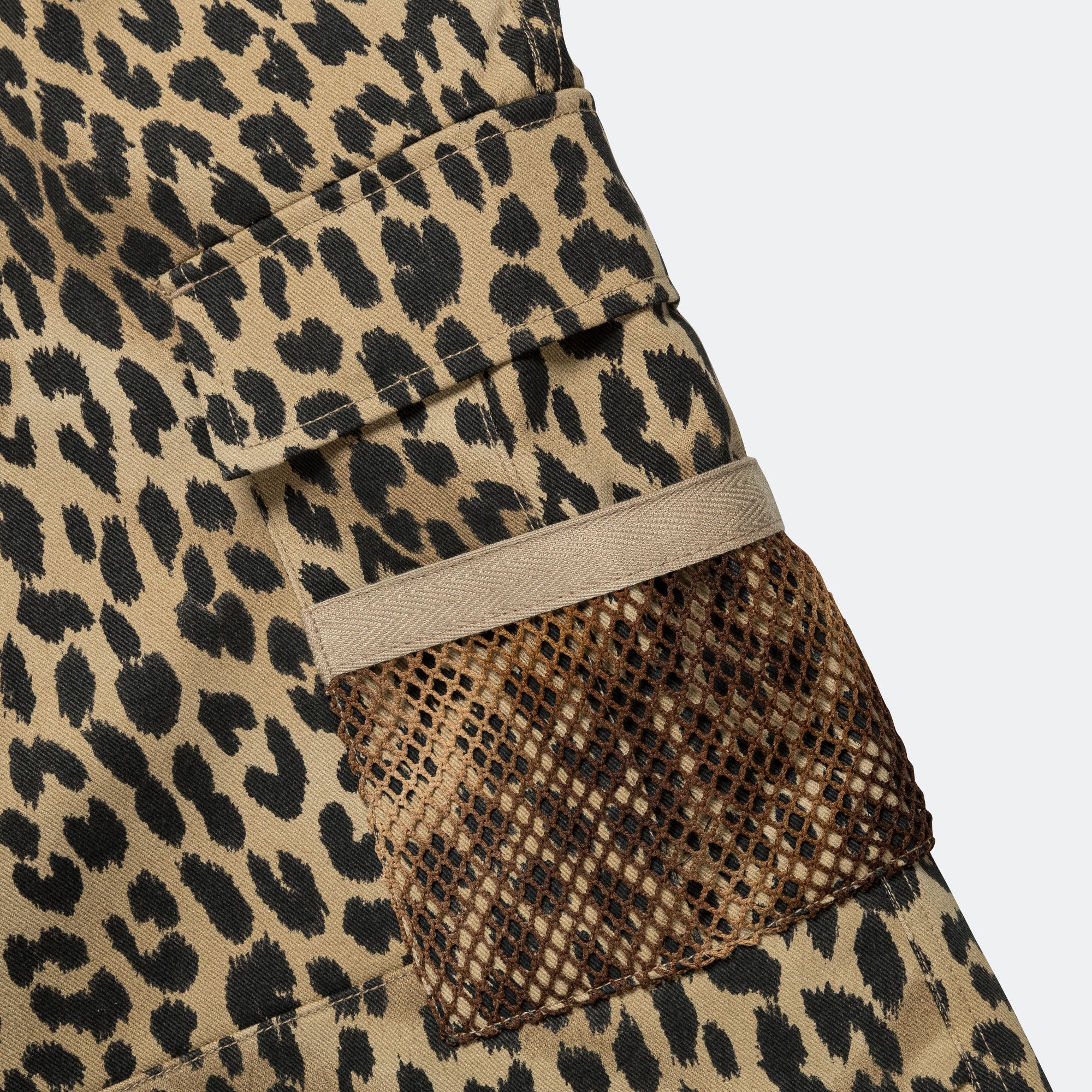 Depot Leopard Cargo Shorts - Beige - Image 5