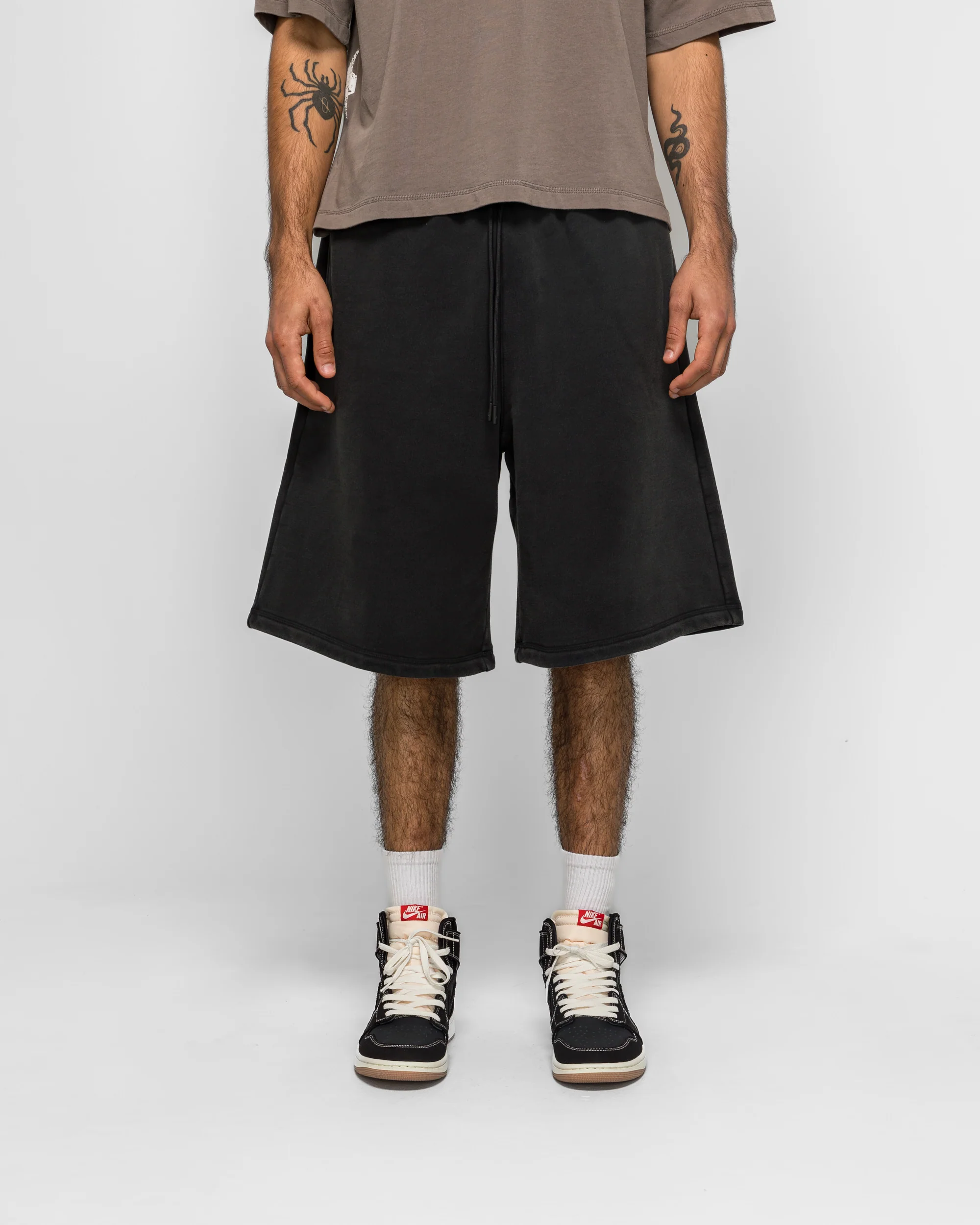 Jordan x IH Oversized Fleece Shorts - Black - Image 2