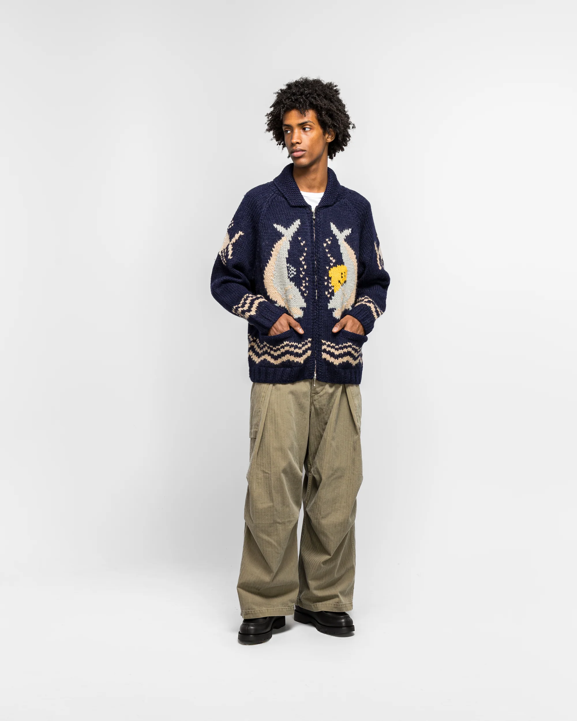 Hand Knit PECKISH TROUT ZIP Cardigan - Navy - Image 6