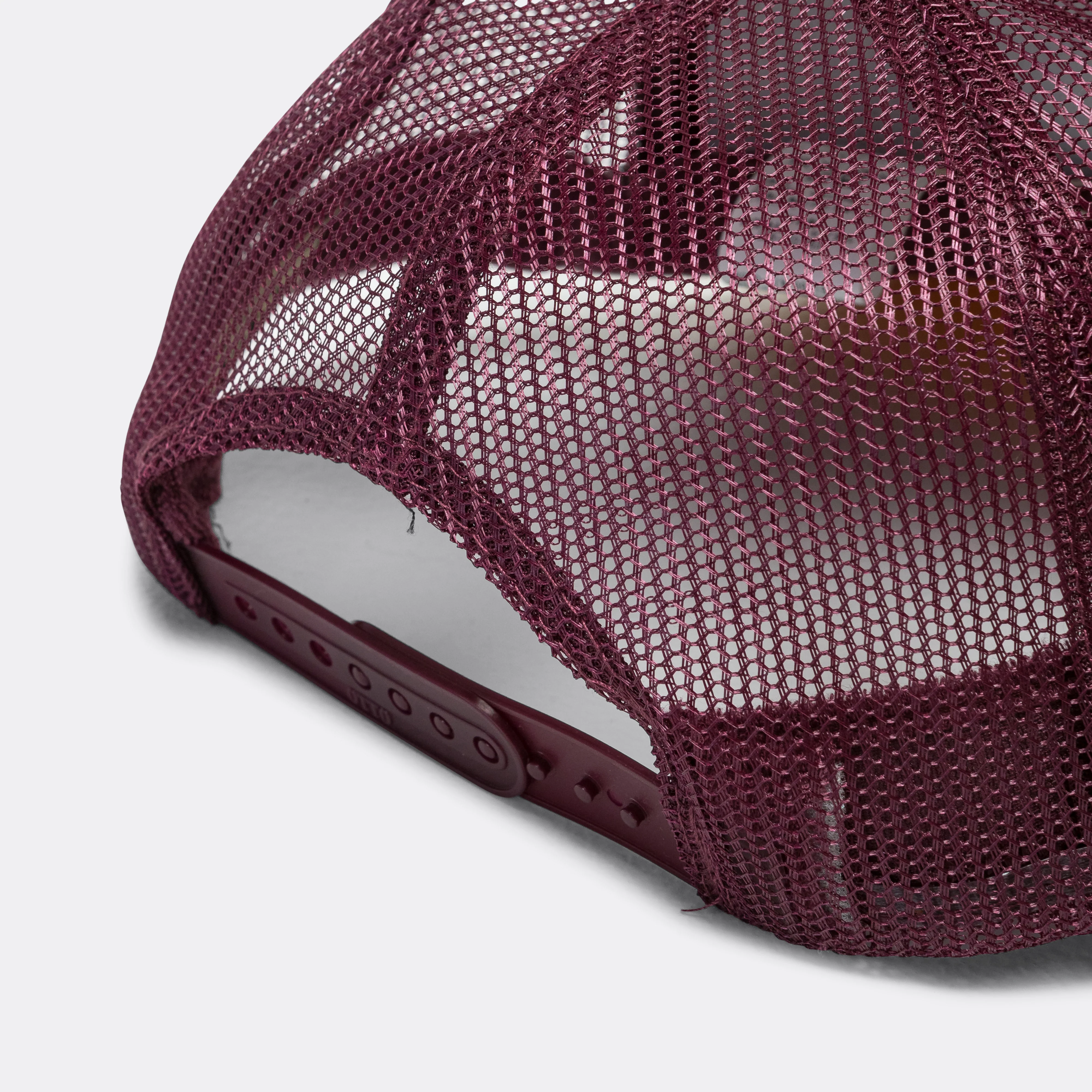 KOUNTRY DIRTY SHRINK Trucker CAP - Burgundy x Gold - Image 4
