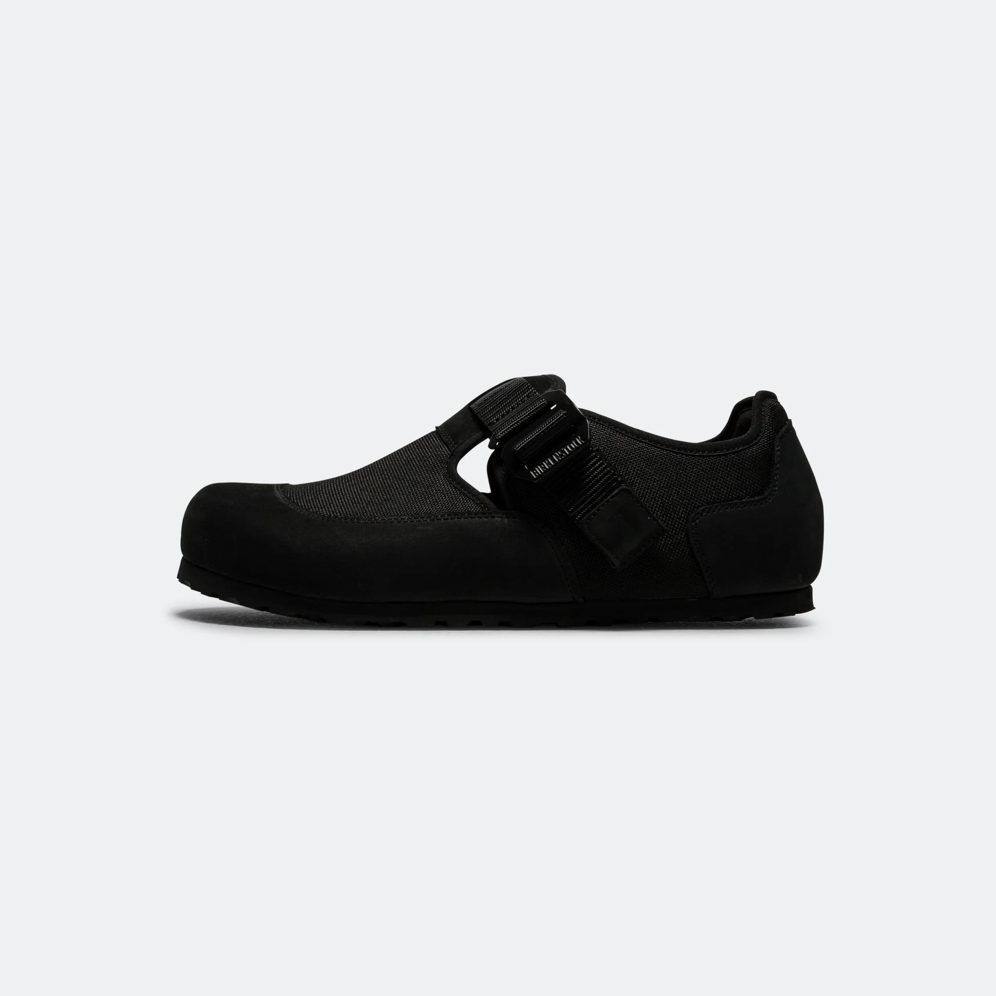 London Nova - Black Nubuck Leather/Textile