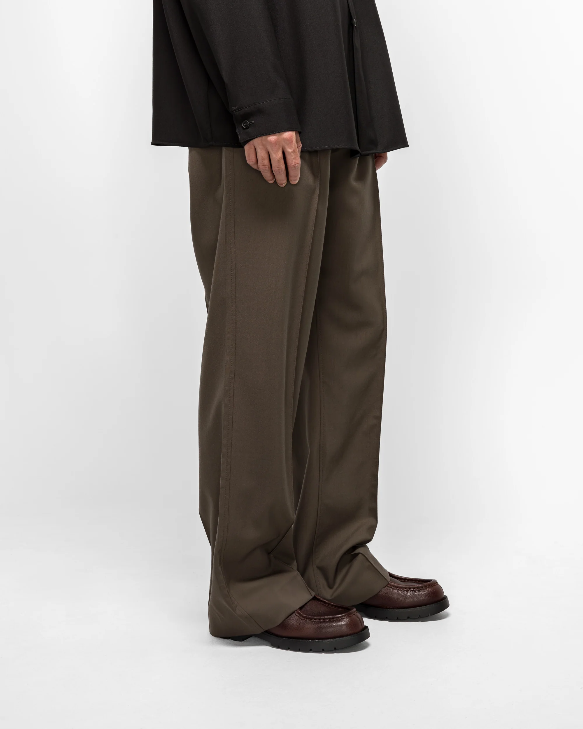 Tropical Wool Pleated Trousers - Truffle - Image 3