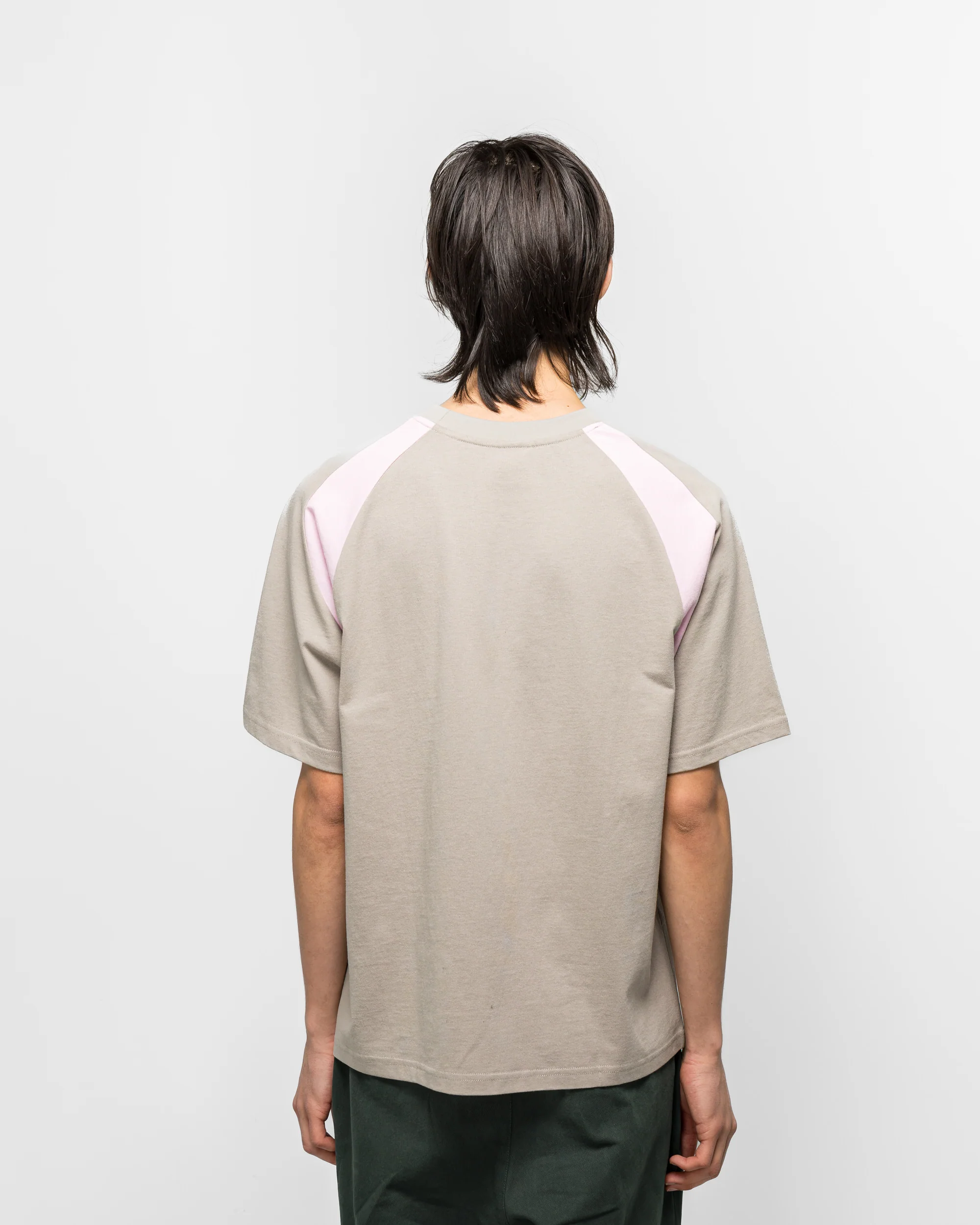 Mountaineer Raglan T-Shirt - Grey/Pink - Image 4