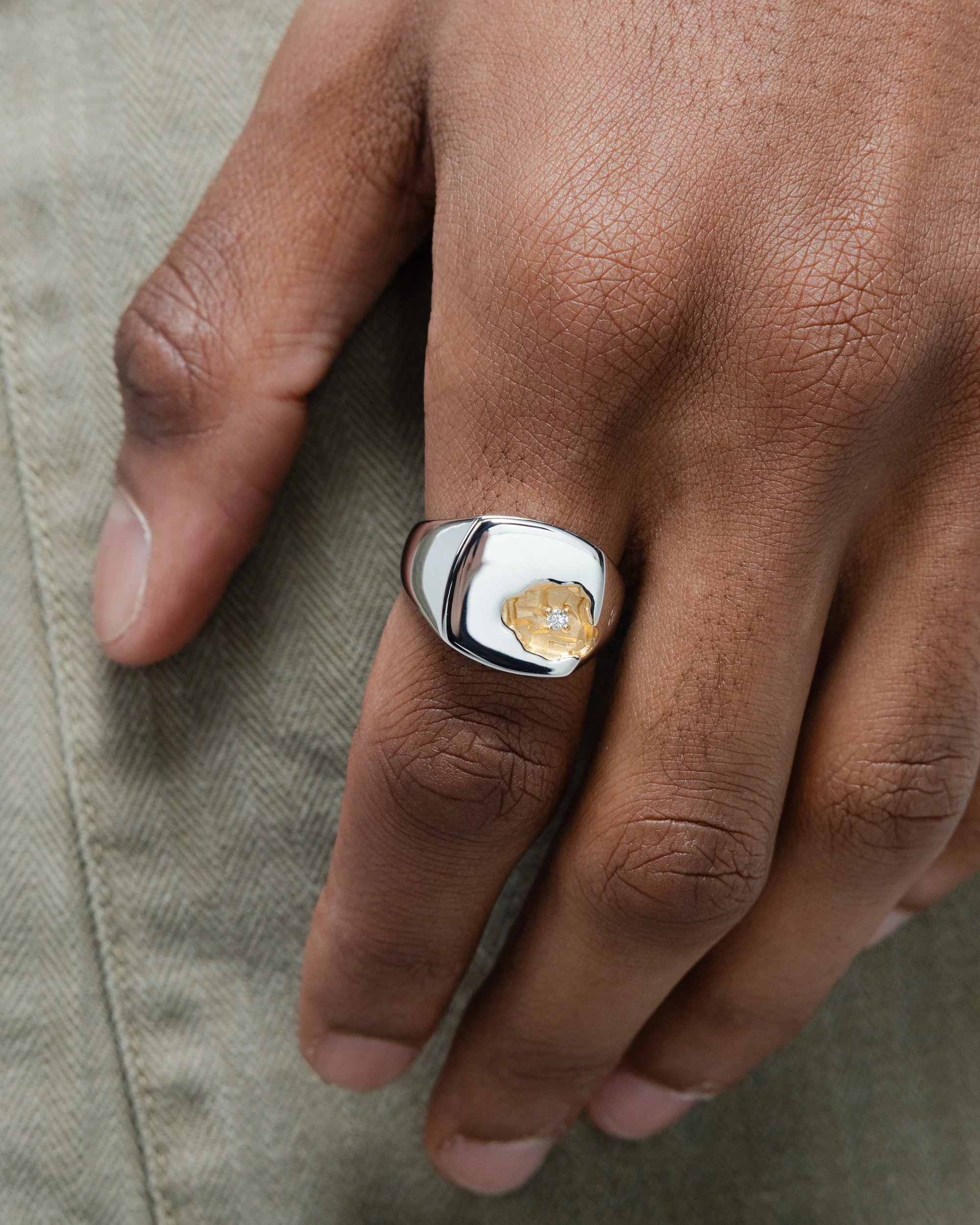 Mined Ring Large Diamond - 18K Gold/925 Silver - Image 2