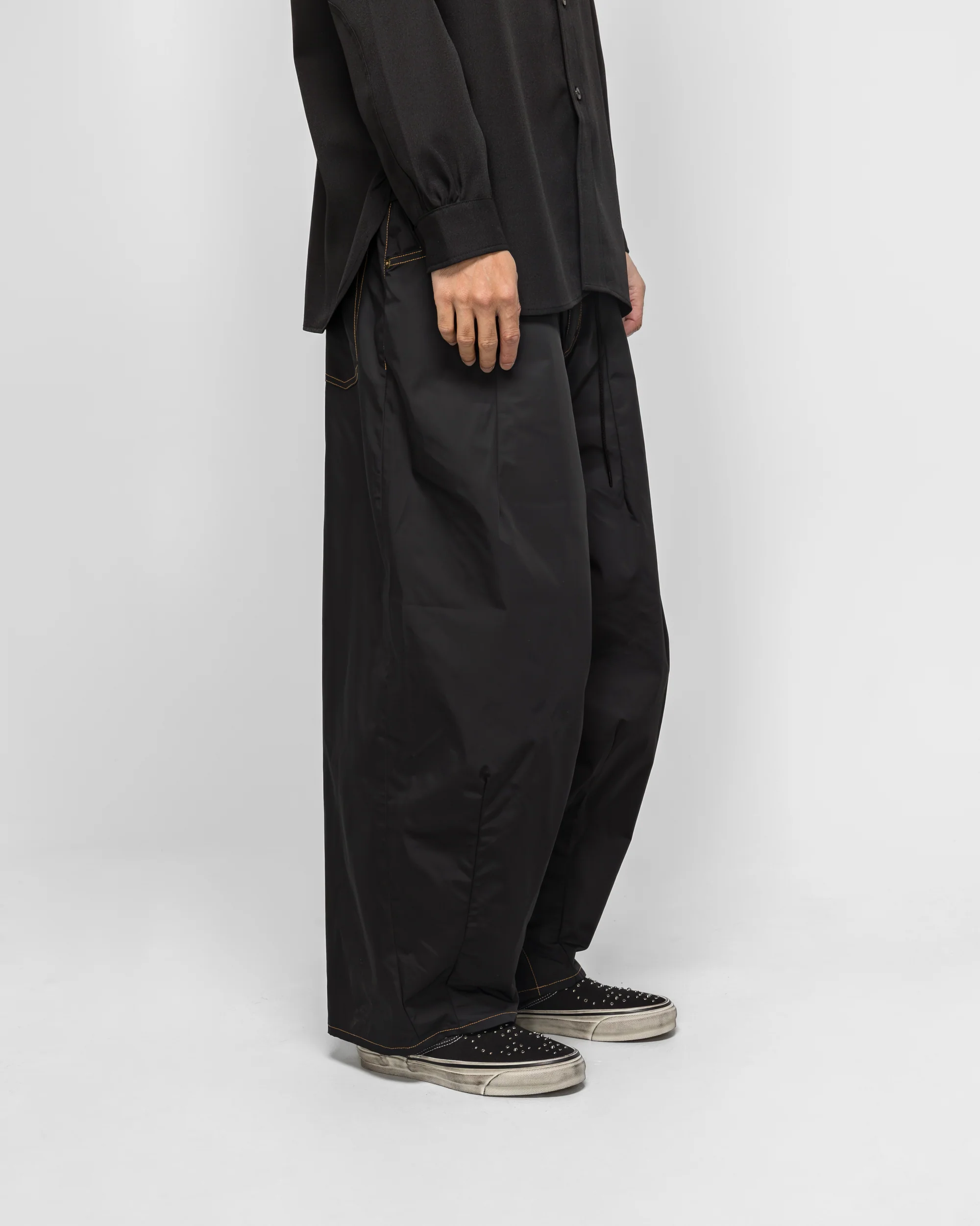 H.D. Memory Poly Taffeta Jean - Black - Image 3
