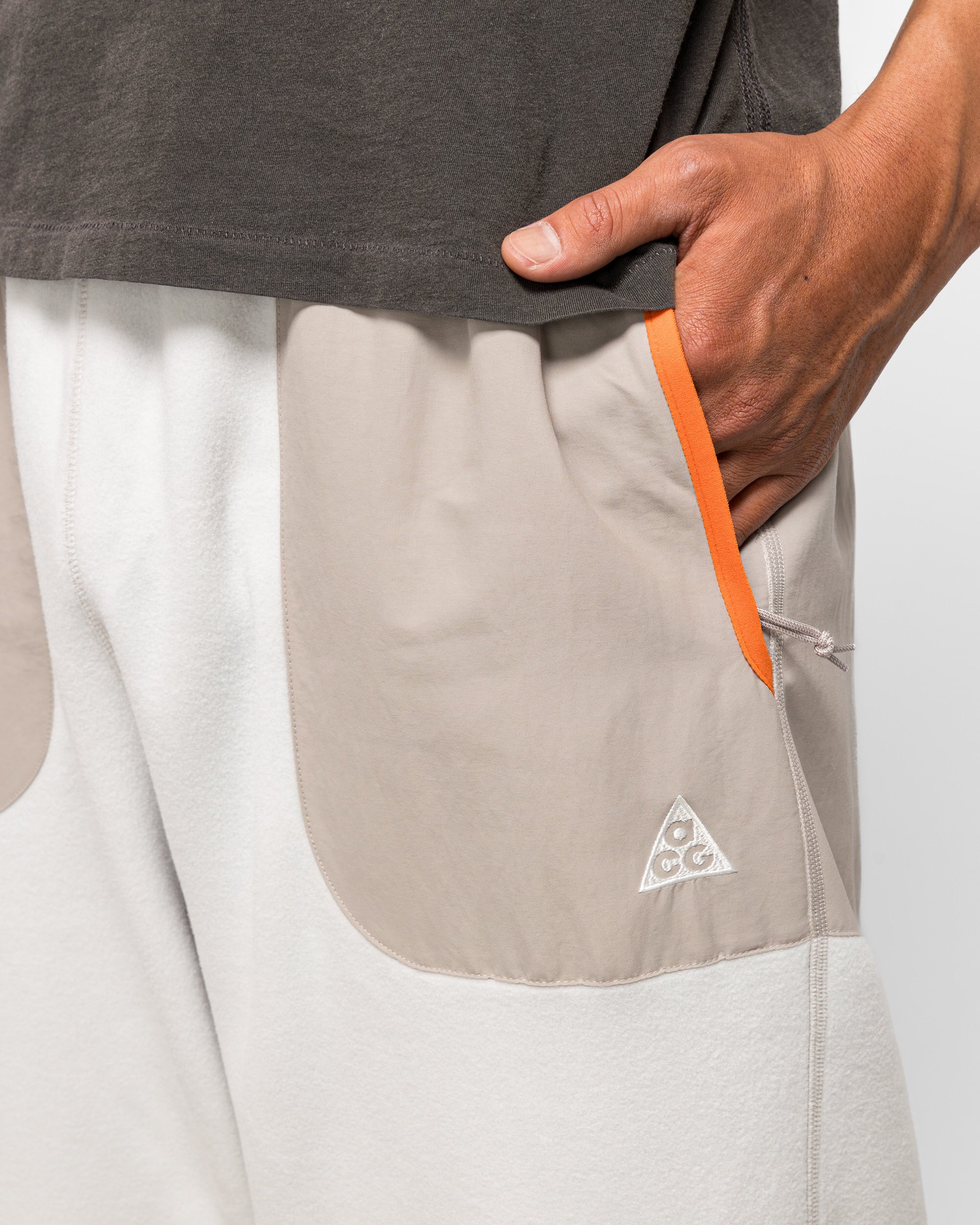Wolf Tree Pant Plus - Photon Dust/College Grey-Summit White - Image 5