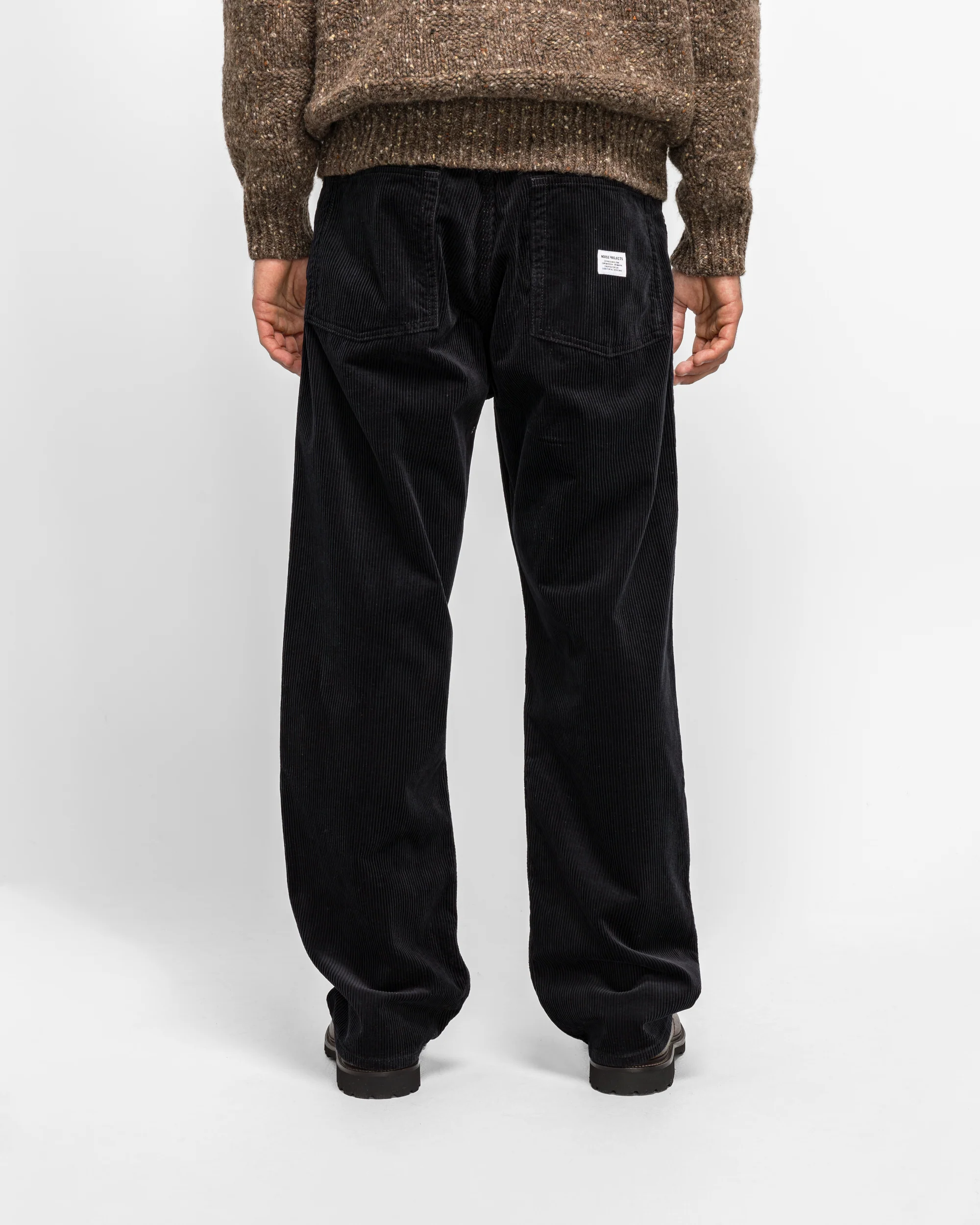Mogens Relaxed 5 Pocket Wide Wale Corduroy - Dark Navy - Image 4
