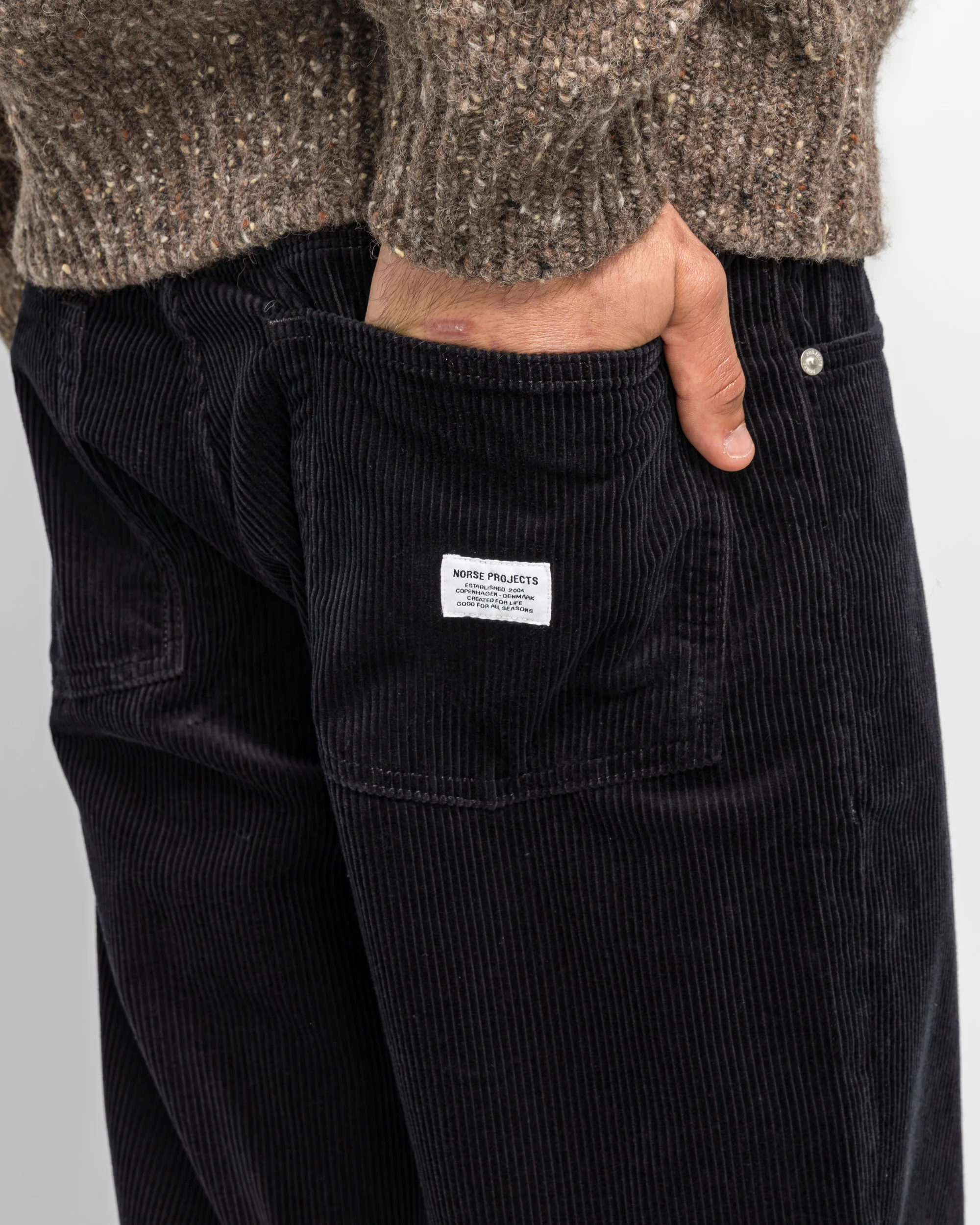 Mogens Relaxed 5 Pocket Wide Wale Corduroy - Dark Navy - Image 5