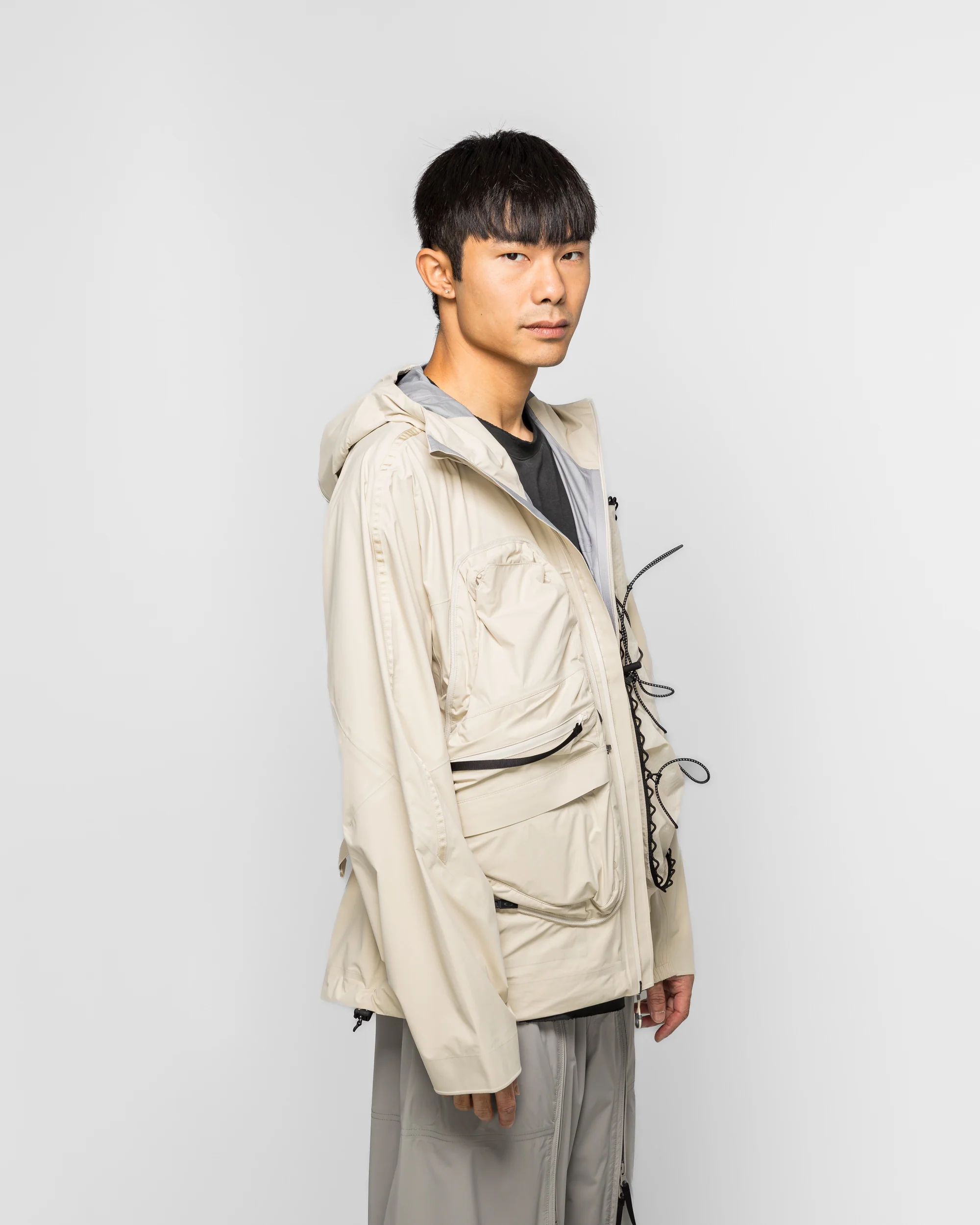 Latitude Veil Slingpack Jacket - Mist - Image 3