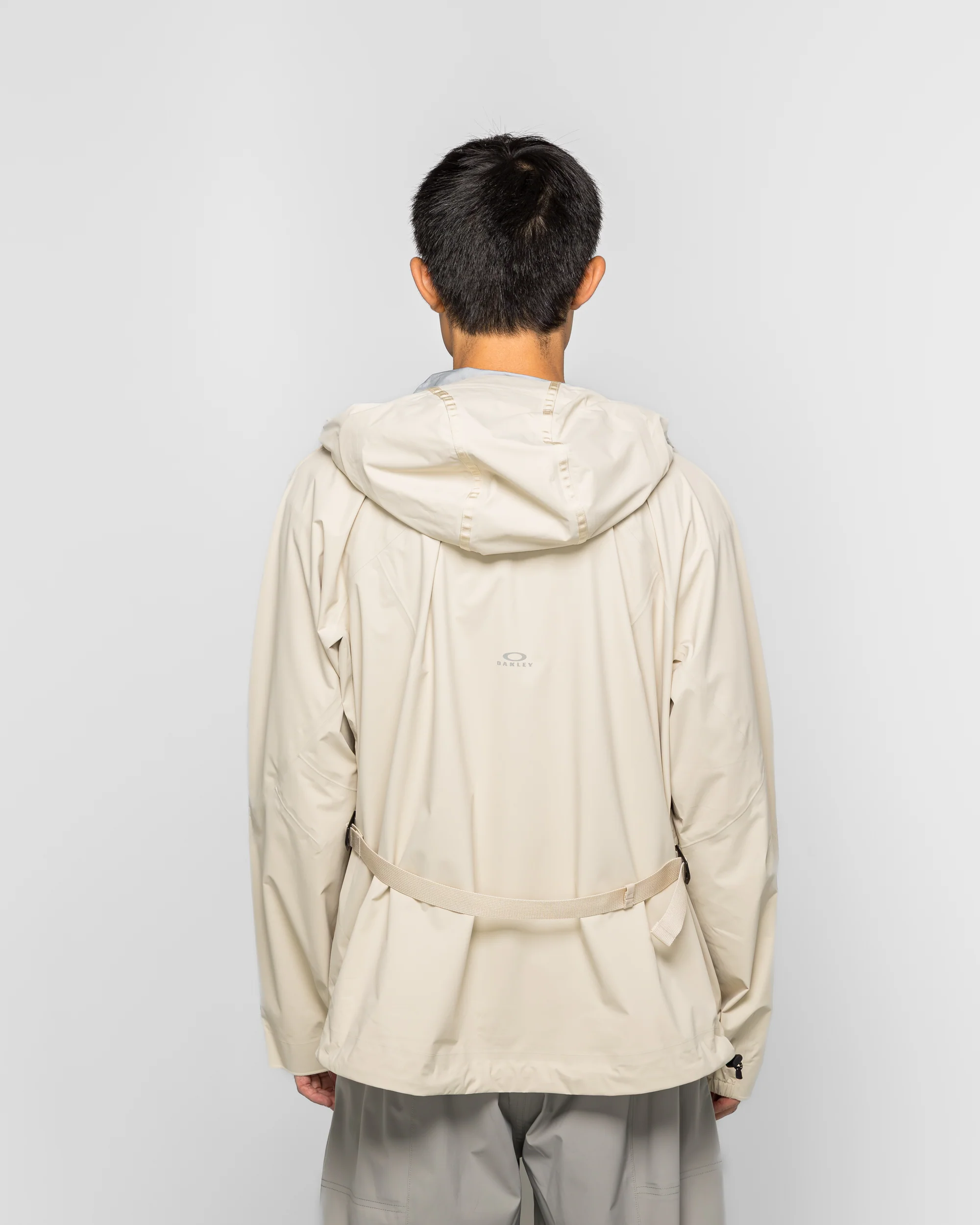 Latitude Veil Slingpack Jacket - Mist - Image 4