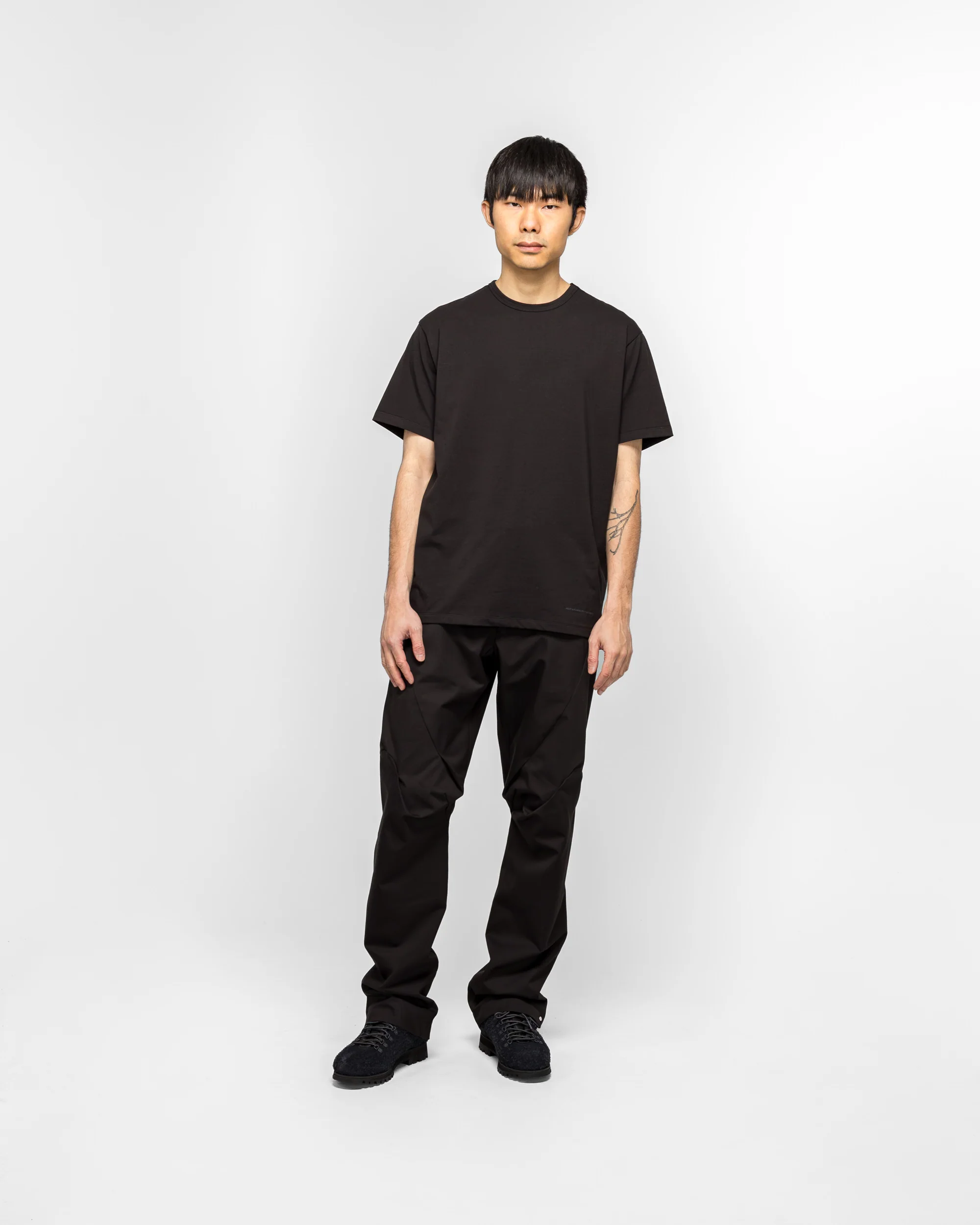 Logo T-Shirt (Archive) - Black - Image 7