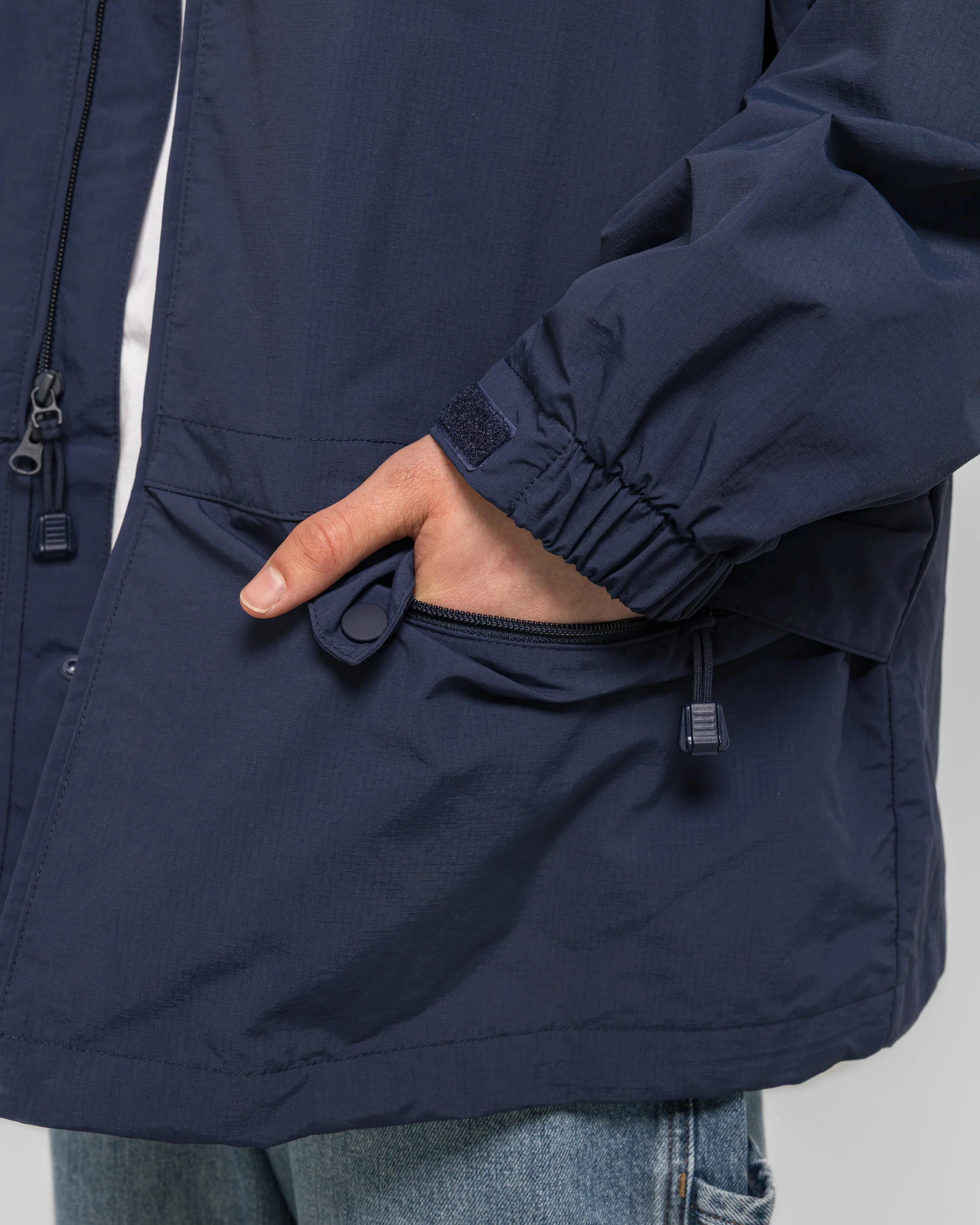 Nylon Zip Up Convertible Jacket x BEAMS - Navy - Image 5