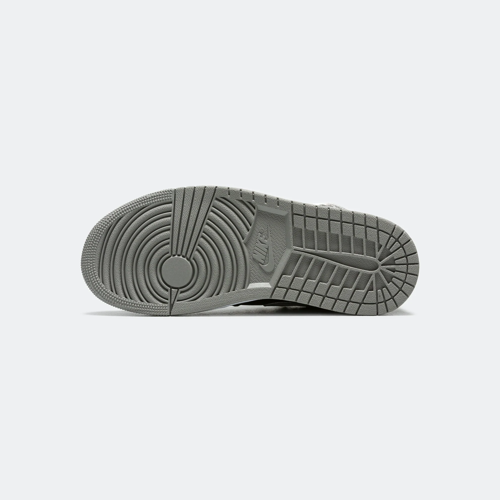 Womens Air Jordan 1 Retro - Black/Medium Grey-White - Image 5