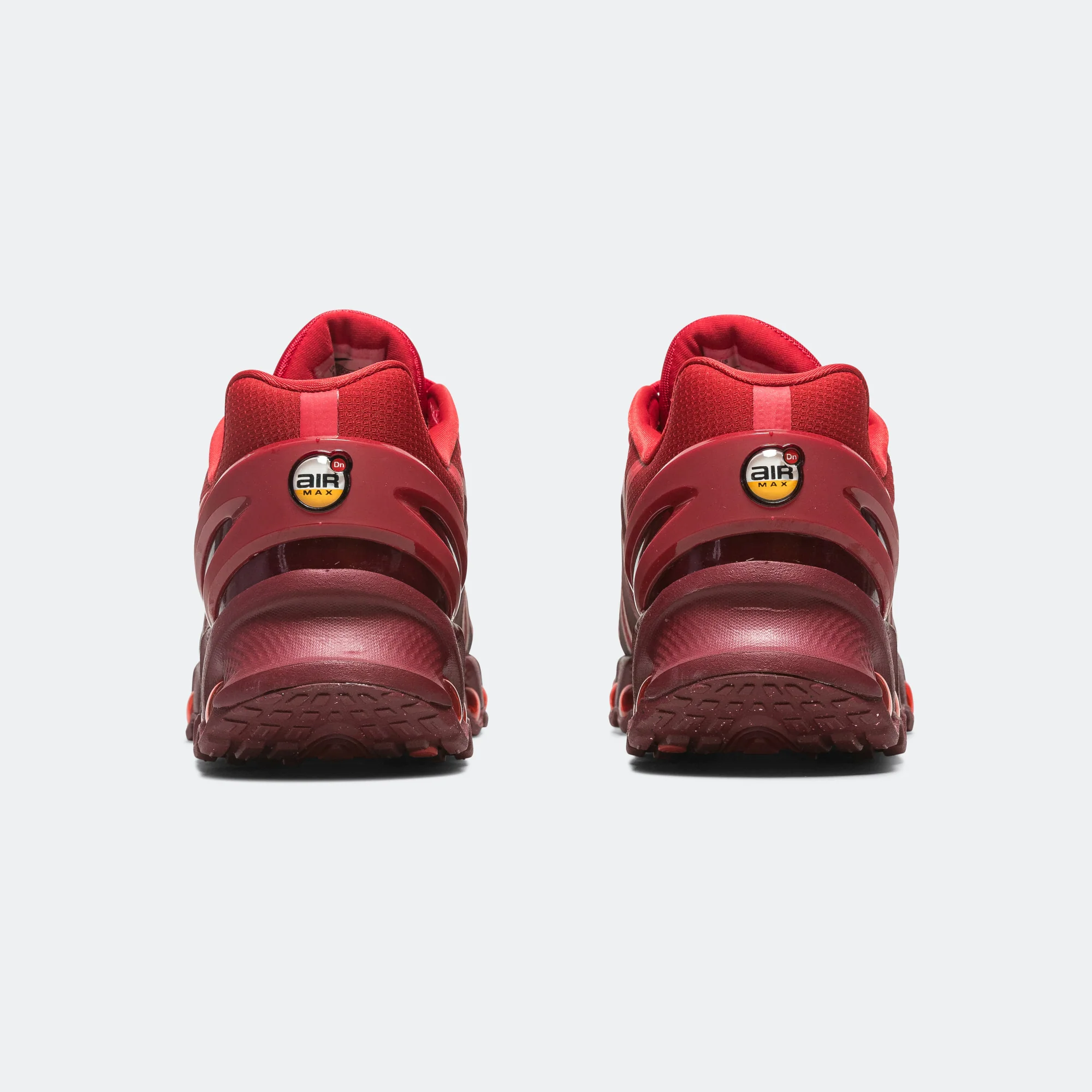 Womens Air Max DN8 - University Red/Tough Red - Image 6