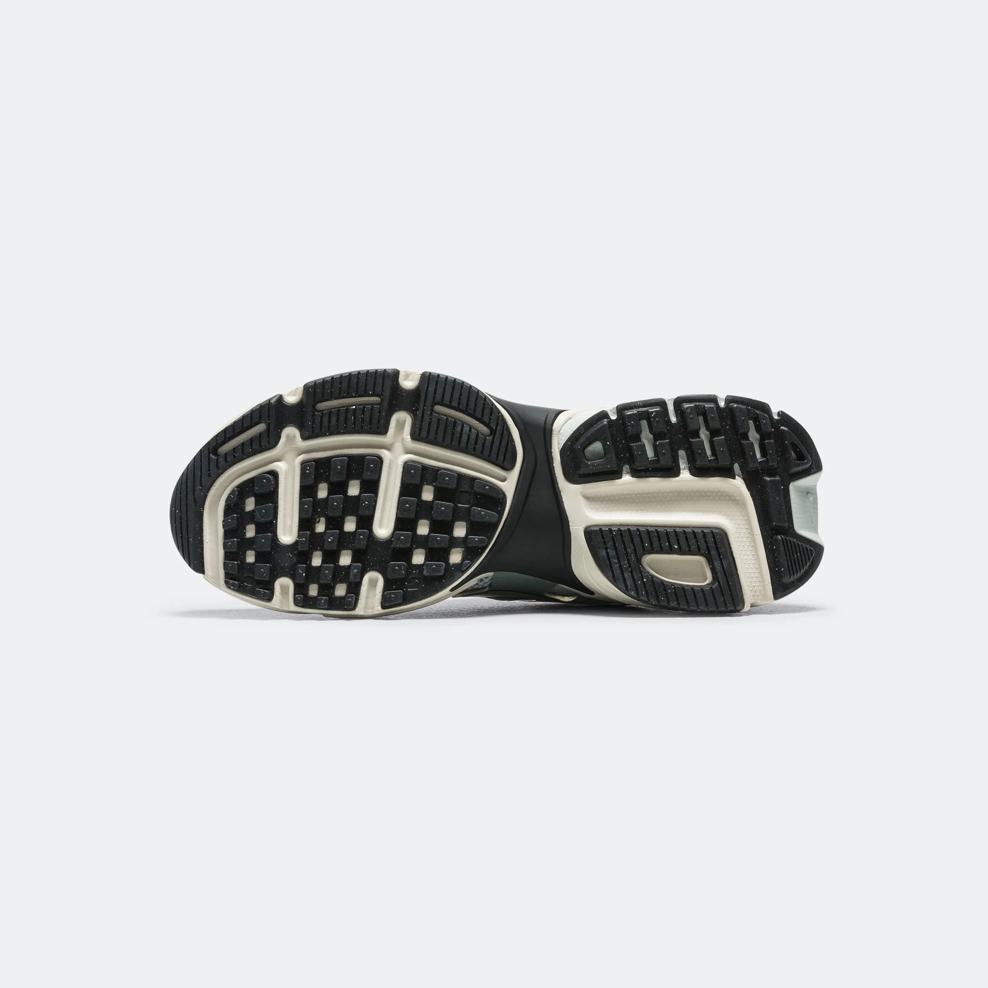 Womens V2K Run - Light Pumice/Chrome-Lt Orewood Brown - Image 5